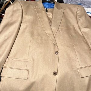 Steve Harvey tan suit 48R